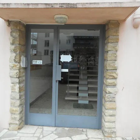 Appart Nathalie Apartment *